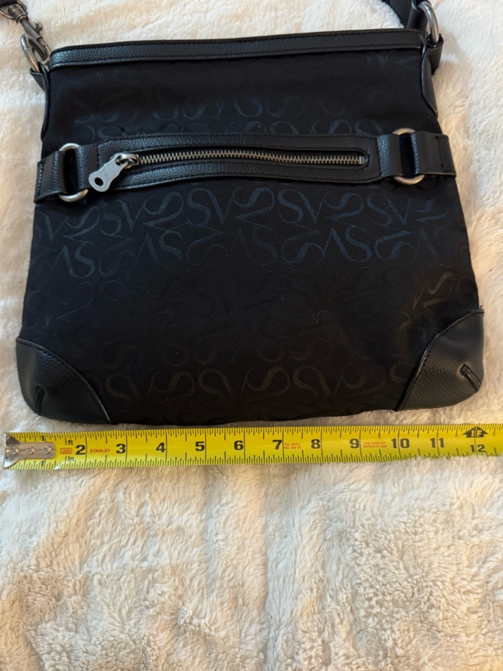 Simply Vera Vera Wang Black Nylon Crossbody Bag Logo Print Adjustable Strap - Picture 11 of 14